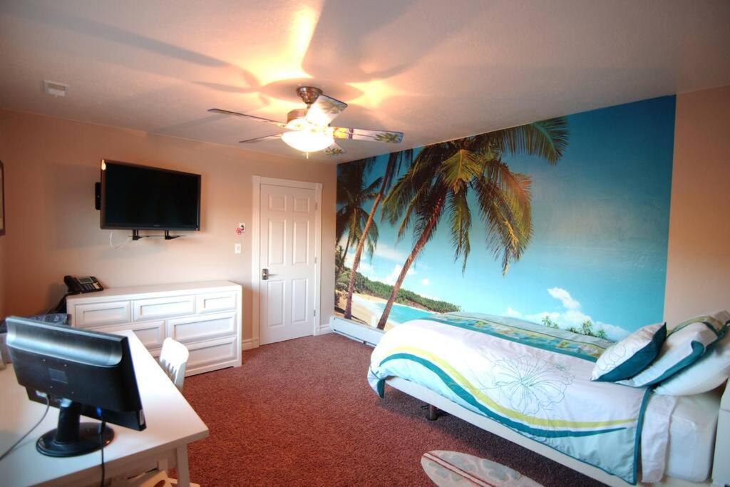 Tacit Shadow Resort Paradise Deluxe Suite, Gym, Coffee Bar, Hot-Tub, Free Laundry, Food Available Parowan Esterno foto