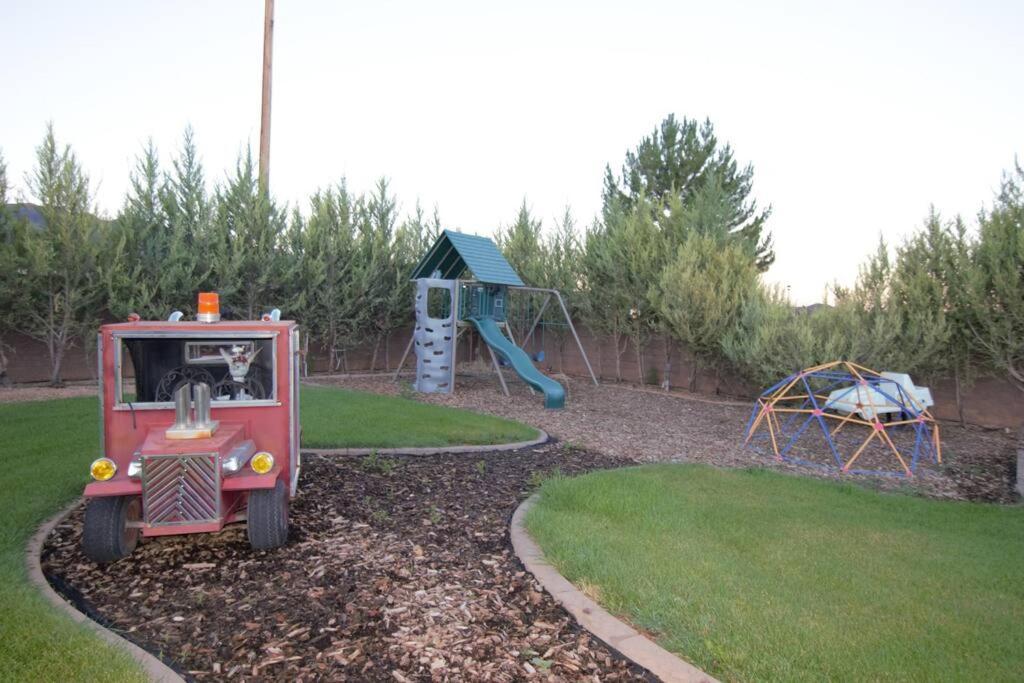 Tacit Shadow Resort Paradise Deluxe Suite, Gym, Coffee Bar, Hot-Tub, Free Laundry, Food Available Parowan Esterno foto
