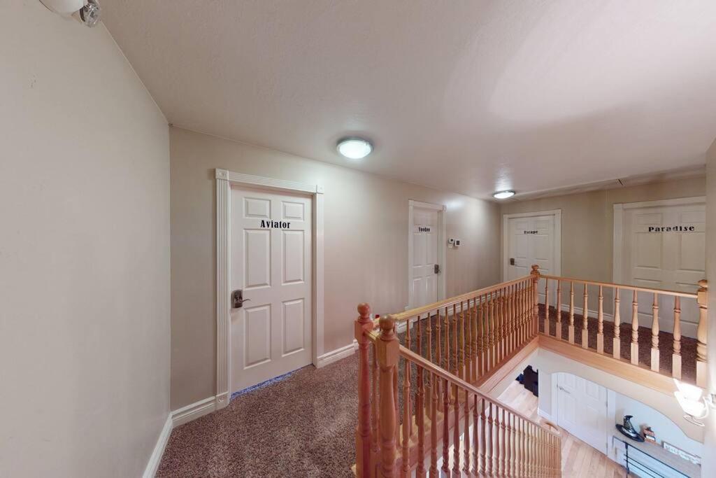 Tacit Shadow Resort Paradise Deluxe Suite, Gym, Coffee Bar, Hot-Tub, Free Laundry, Food Available Parowan Esterno foto